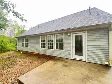 2 BR in Douglasville
