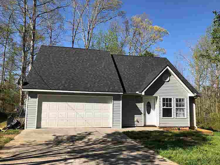 2 BR in Douglasville