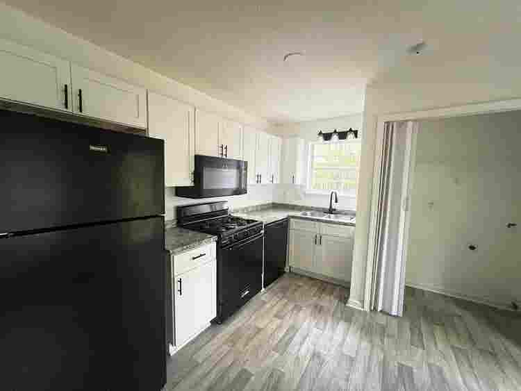 2 BR in Douglasville
