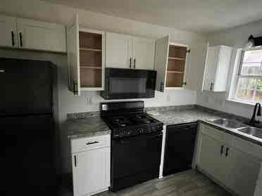 2 BR in Douglasville
