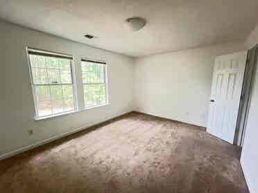 2 BR in Douglasville