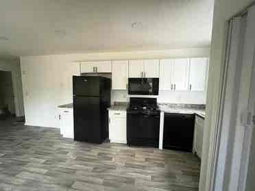 2 BR in Douglasville