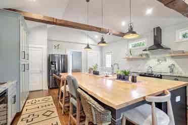 4 BR in Atlanta
