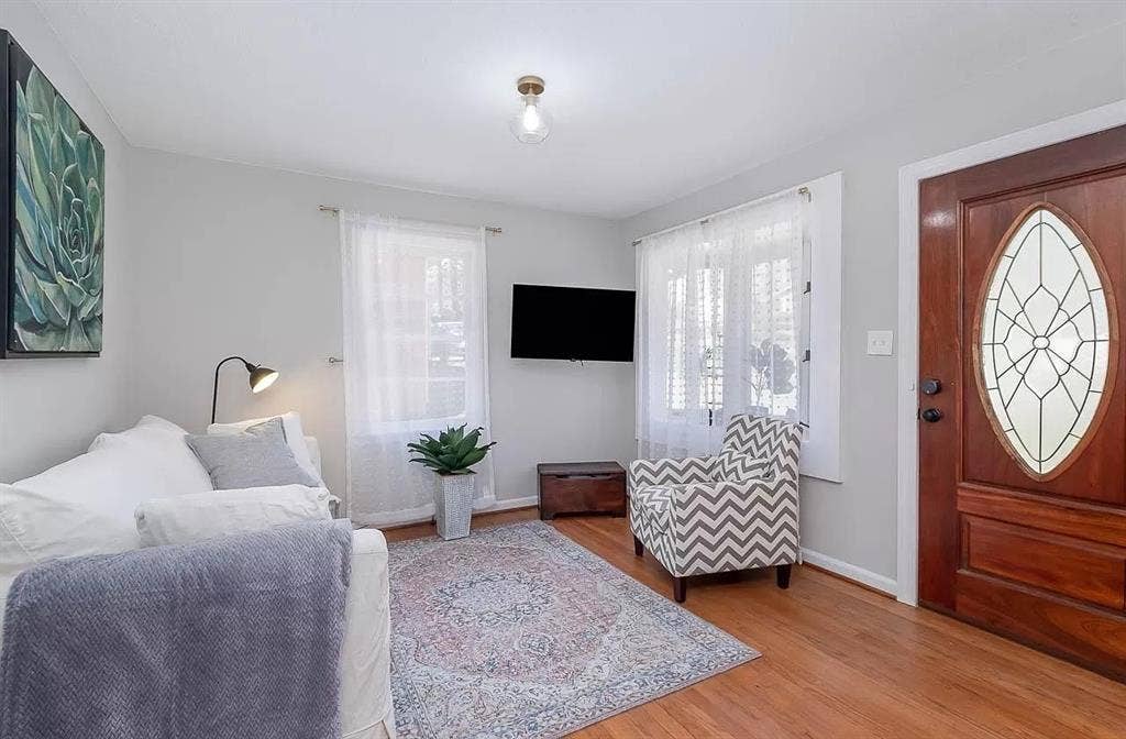 2 BR in Durham