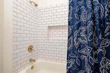2 BR in Durham
