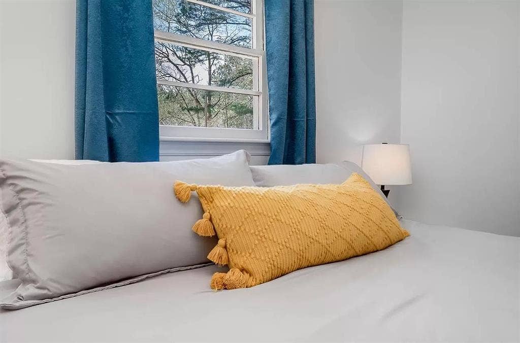 2 BR in Durham
