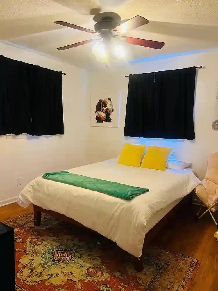 2 BR in Durham