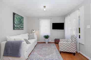 2 BR in Durham