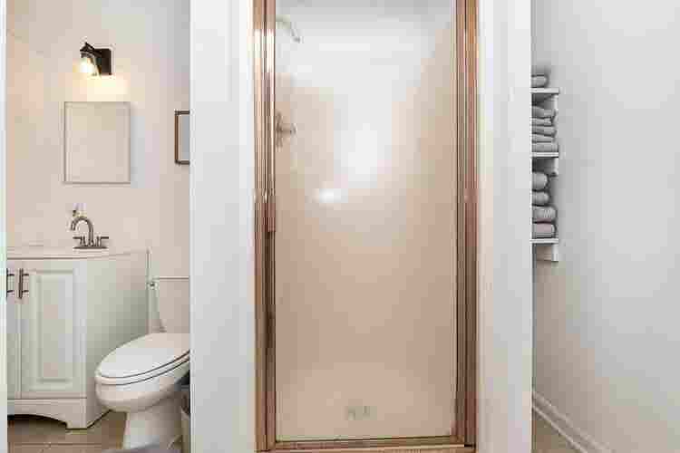 2 BR in Durham