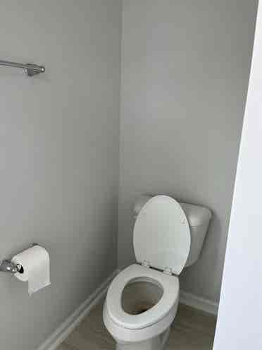 4 BR in Apex