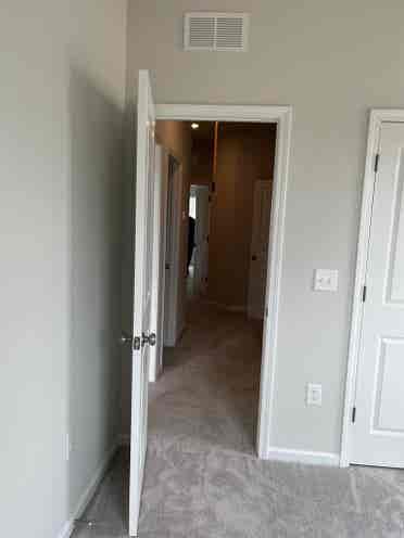 4 BR in Apex