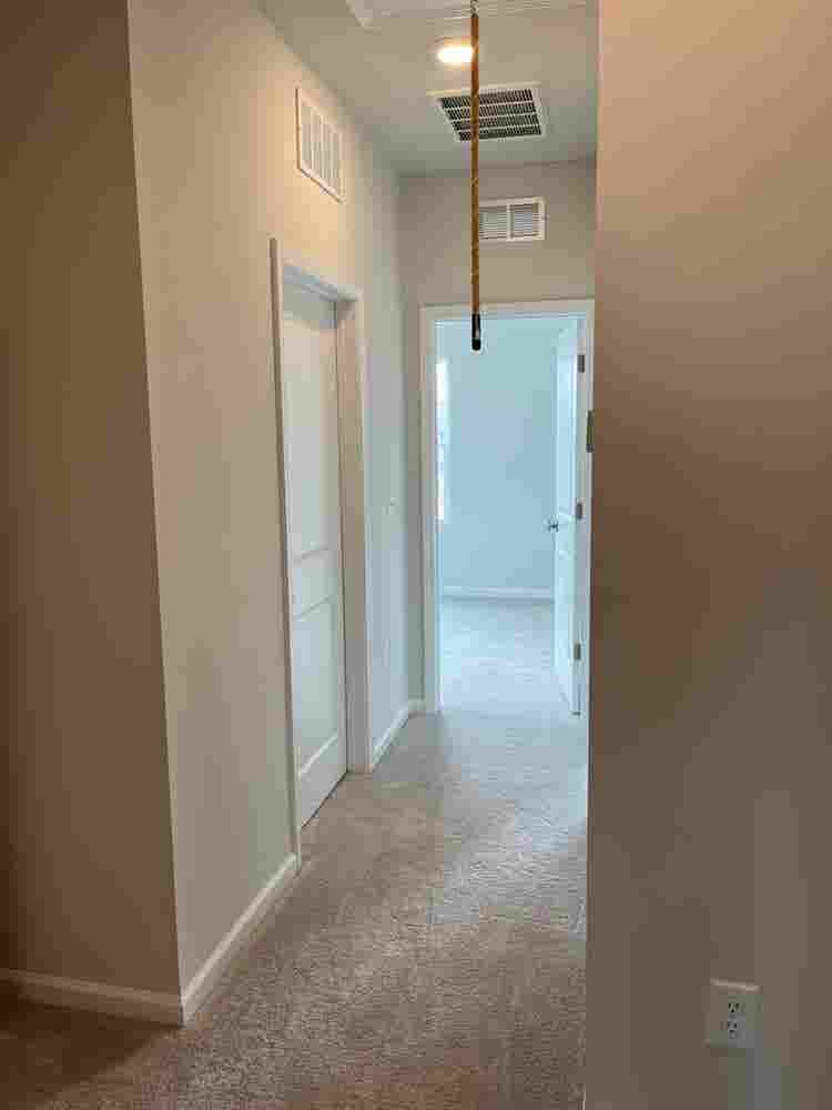 4 BR in Apex