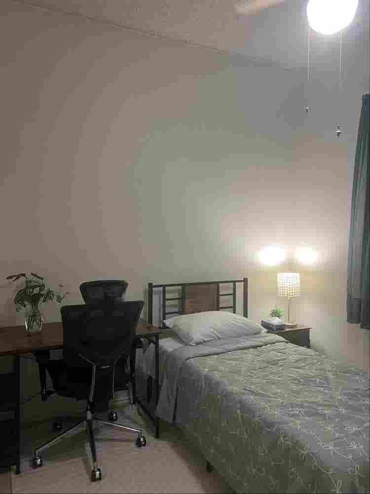 Clean Private Room