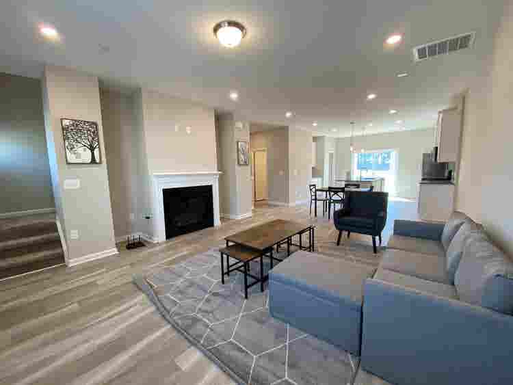 4 BR in Cary