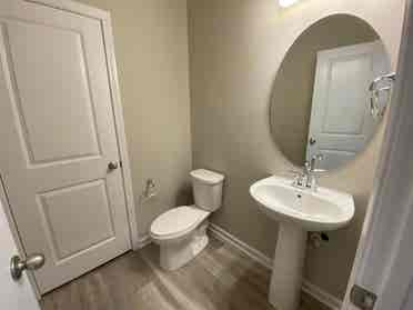 4 BR in Cary