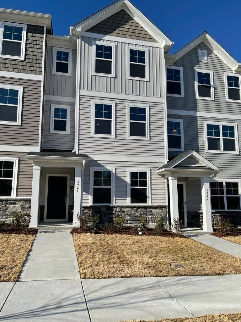 3 BR in Raleigh