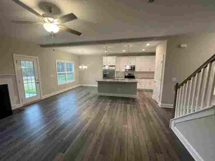 5 BR in Clayton