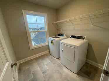 5 BR in Clayton