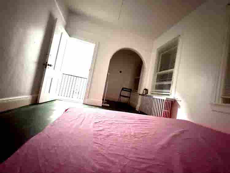 Sharing Room & Bunk Bed