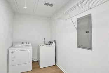 4 BR in Atlanta