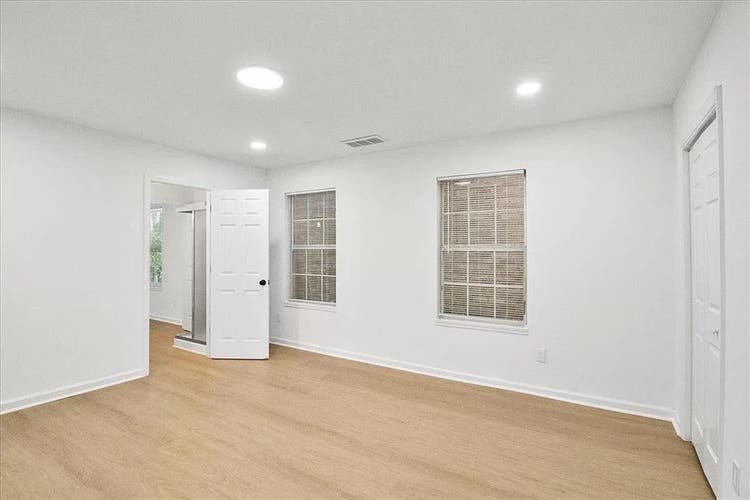 4 BR in Atlanta