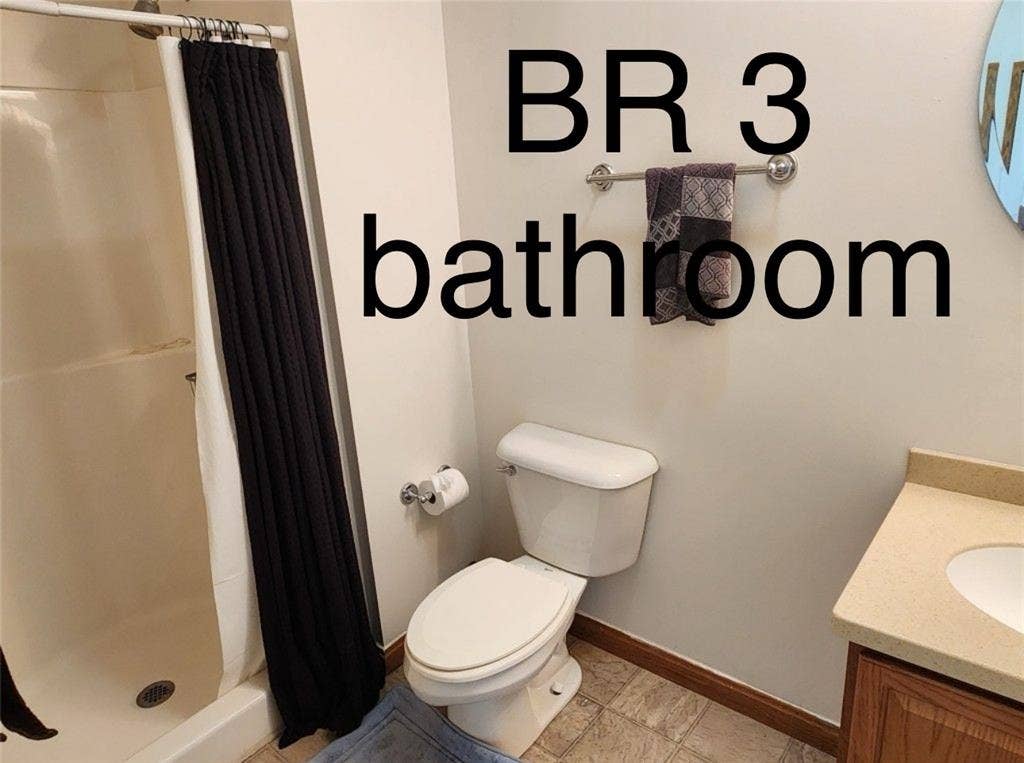 Spacious Rooms Available for Rent!