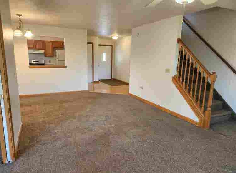 Spacious Rooms Available for Rent!