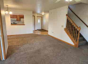 Spacious Rooms Available for Rent!