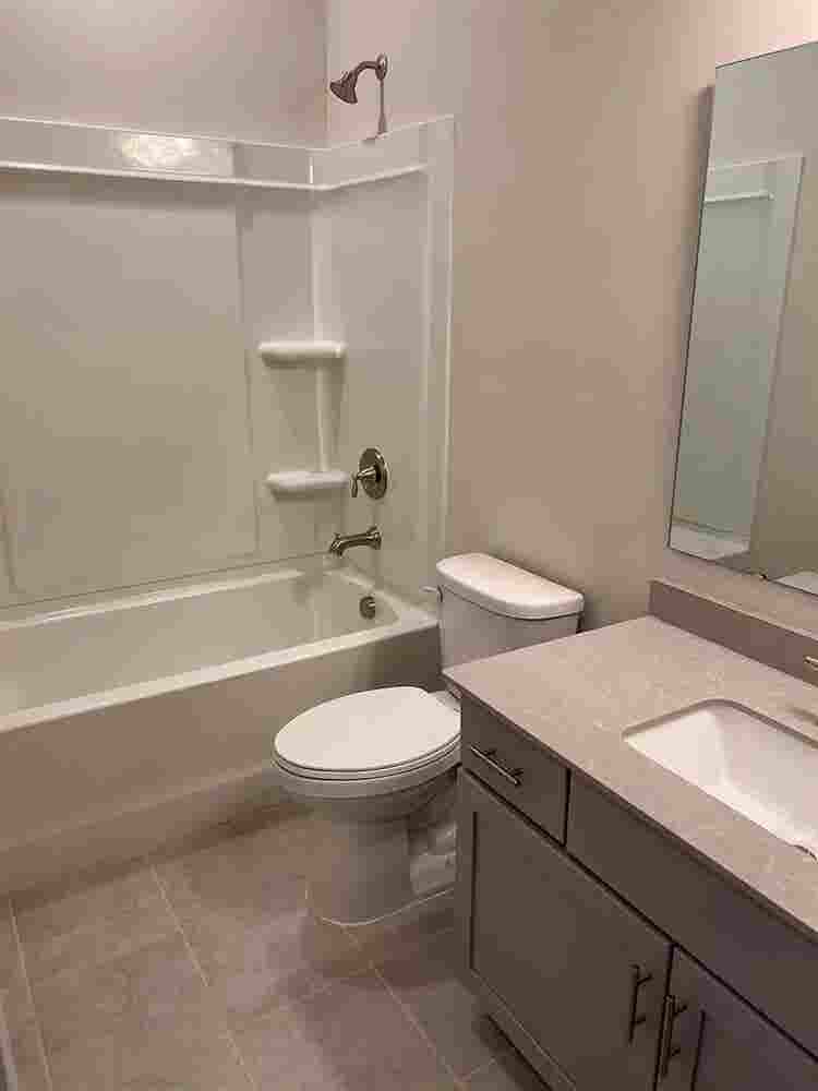 4 BR in Charlotte