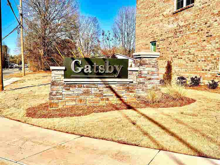 4 BR in Charlotte