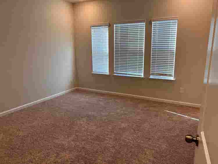 4 BR in Charlotte