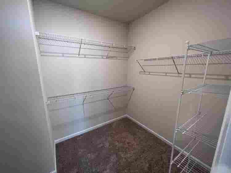 4 BR in Charlotte