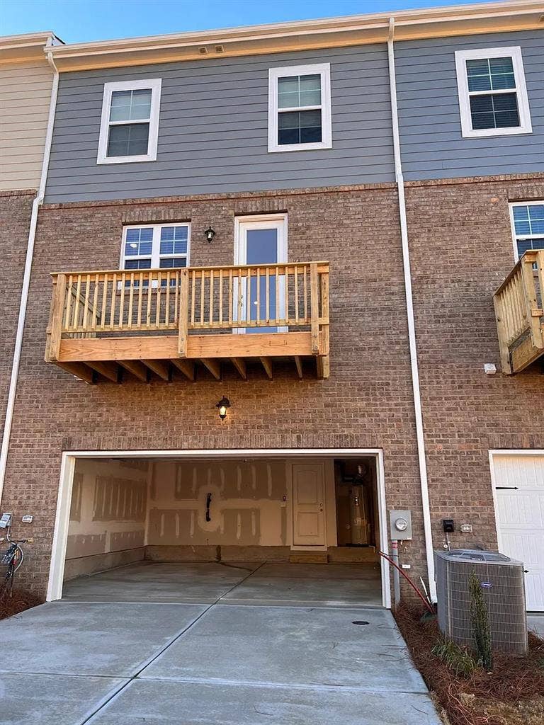 4 BR in Charlotte