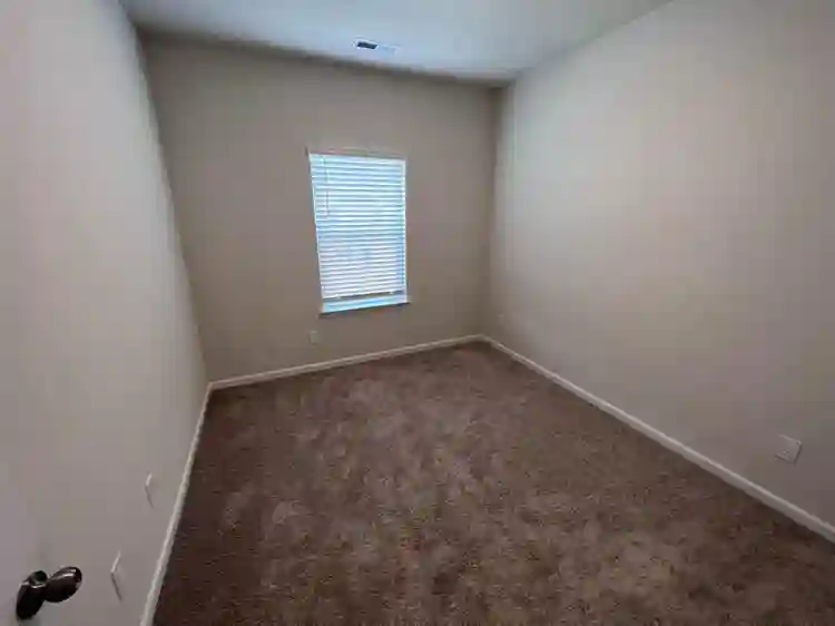 4 BR in Charlotte