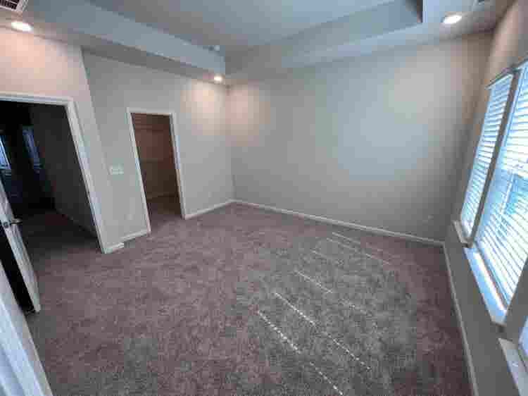 4 BR in Charlotte