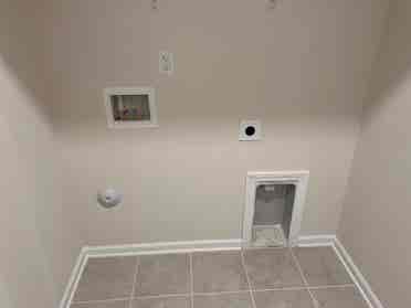 4 BR in Charlotte