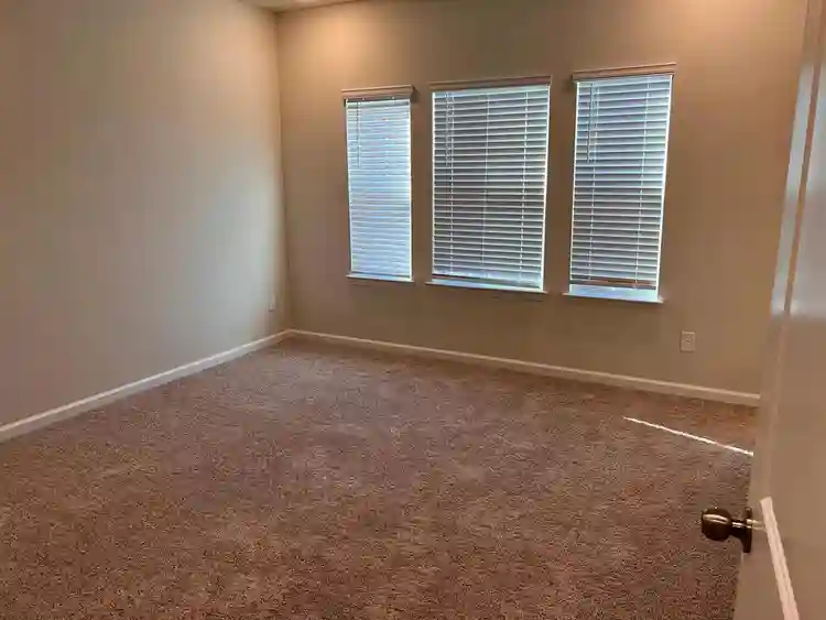 4 BR in Charlotte