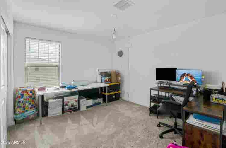 Rooms for rent . We got 3 available