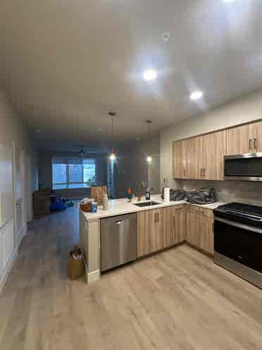 New Mission Valley Apt,Move in ASAP