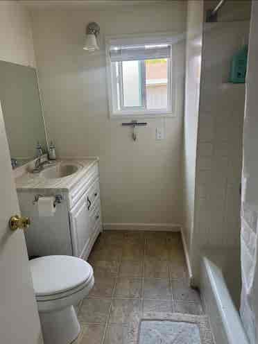 Furnished room avalable in Aptos
