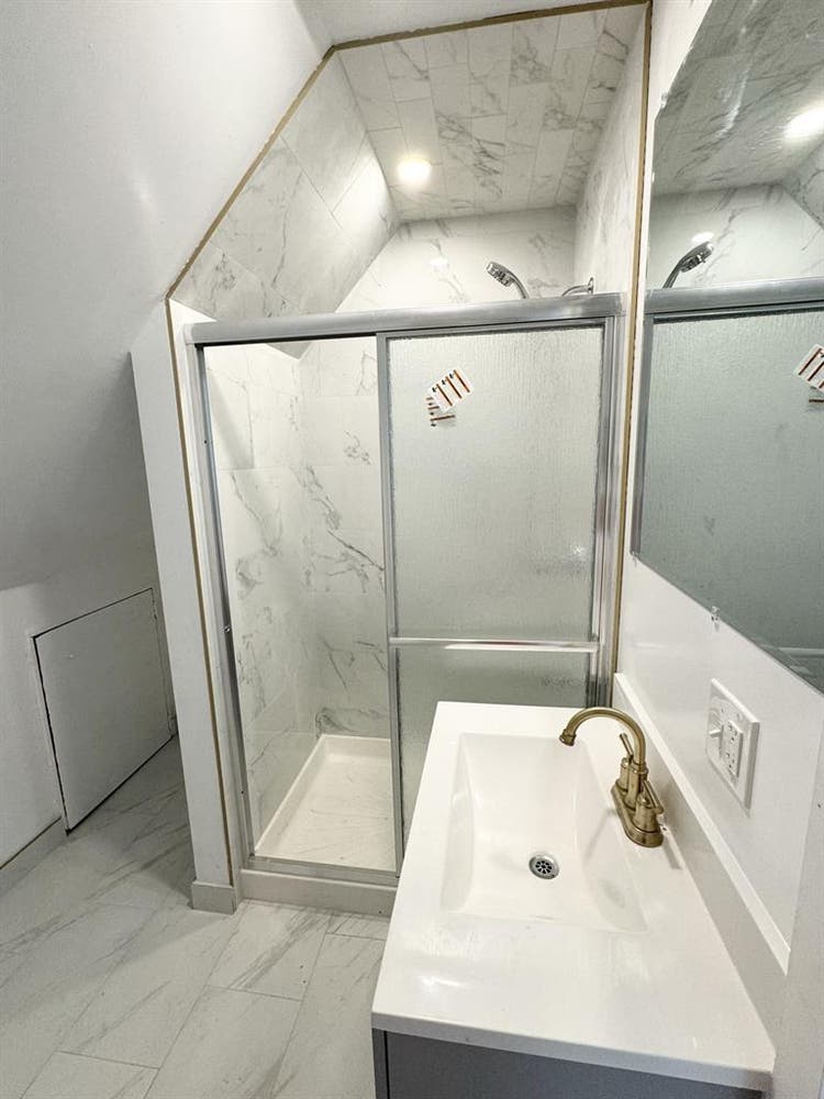 Bedroom with utilities included!