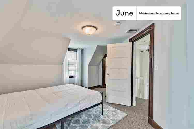 6 BR in Boston