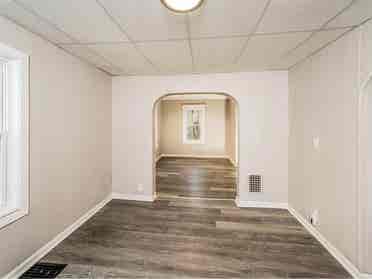 Spacious 3 bedroom ready now.