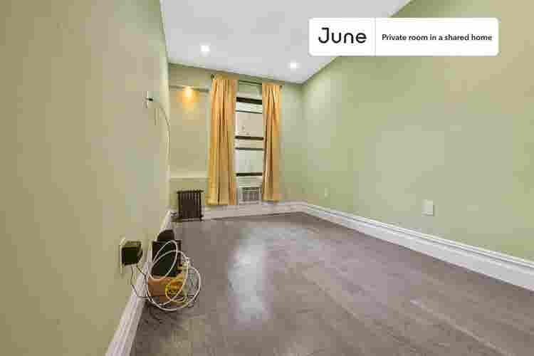 3 BR in New York City