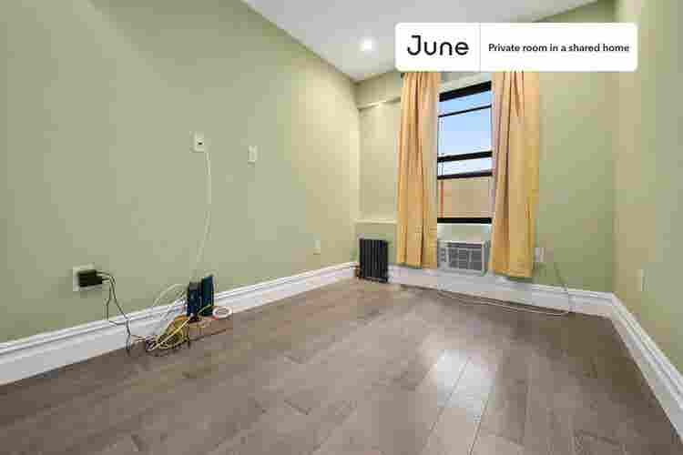 3 BR in New York City