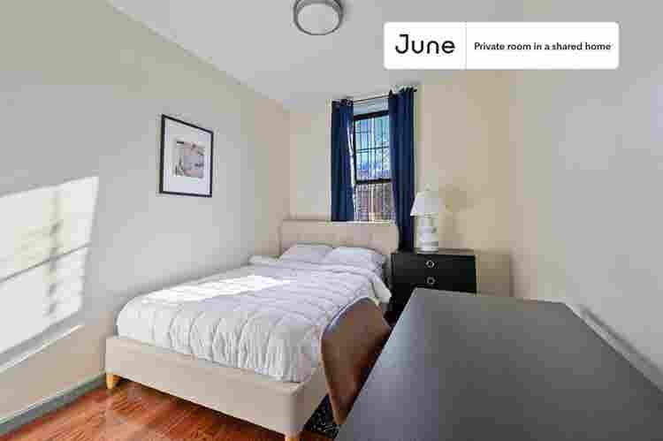 3 BR in New York City