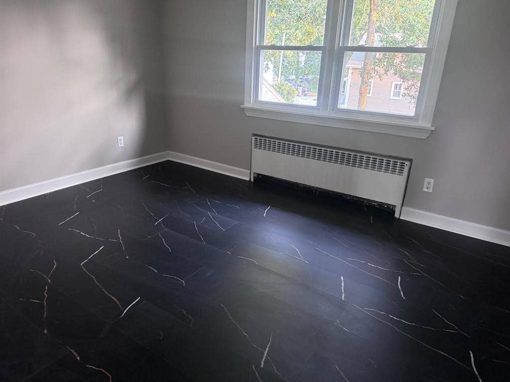 Fair Lawn 2-Bedroom Home