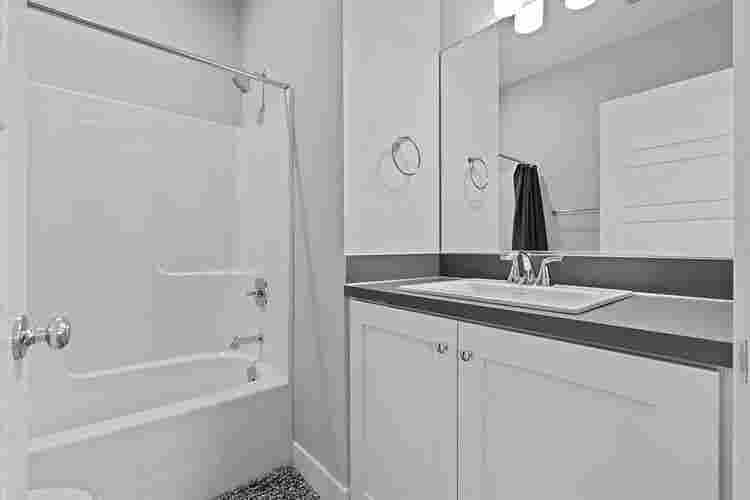 1 BR in Hillsboro