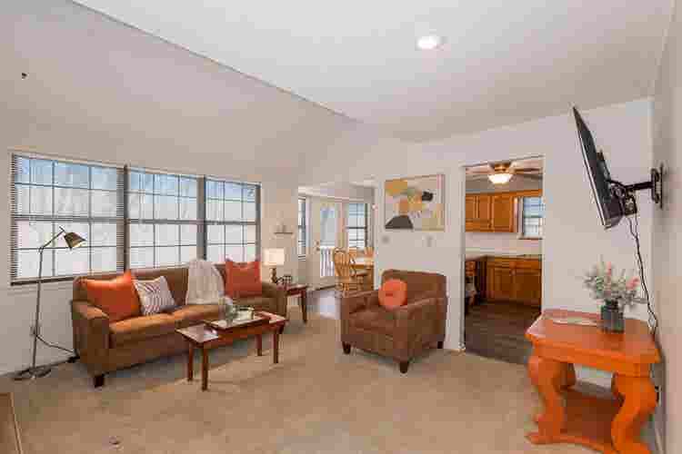 1 BR in Blue Springs