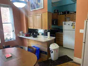2 rooms avail, near Gtown GW & SAIS